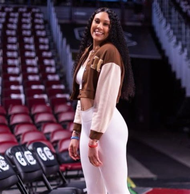 
Kamilla Cardoso Boyfriend: Who Is The Gamecocks Center Dating? Age And Height 