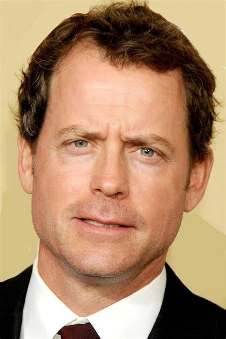 What religion Is Greg Kinnear, Is He Christian?