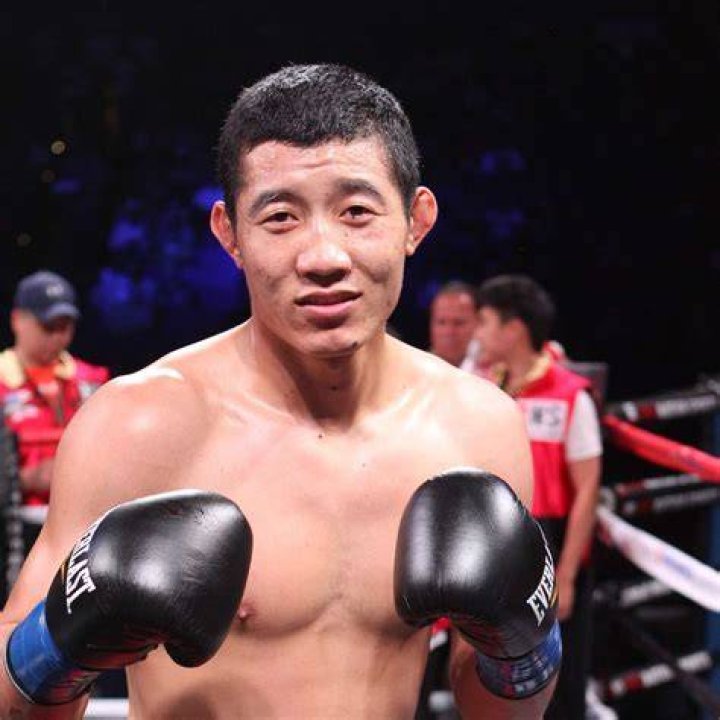 
Who Is Meng Fanlong Wife? Explore About The Chinese Boxers Love Life And Marital Status 